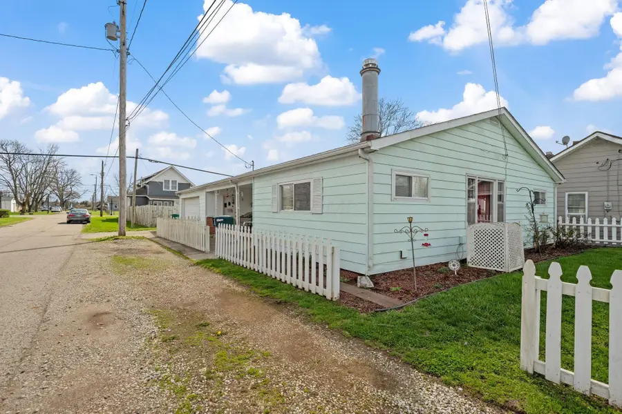 4345 Mathews Avenue, Obetz, OH 43207 - #2