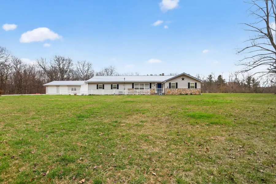 360 County Road 66, Corning, OH 43730 - #2