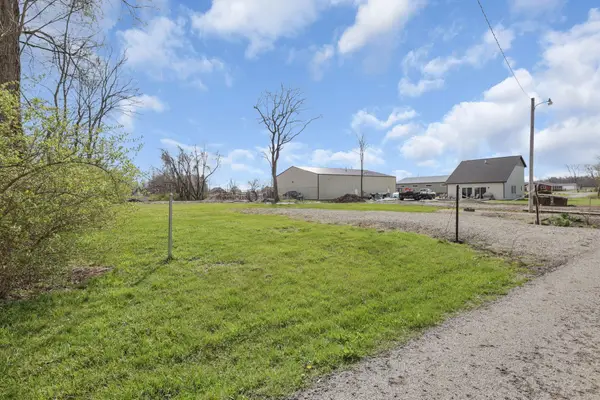 13090 Maple Road Ne, Thornville, OH 43076