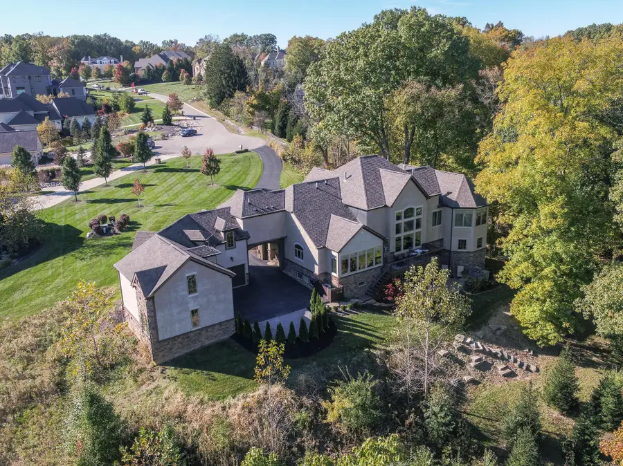 1403 Riverwood Lane, Powell, OH 43065 - #3