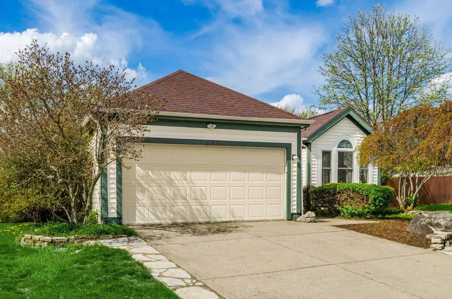 7520 Princeville Court, Pickerington, OH 43147 - #2
