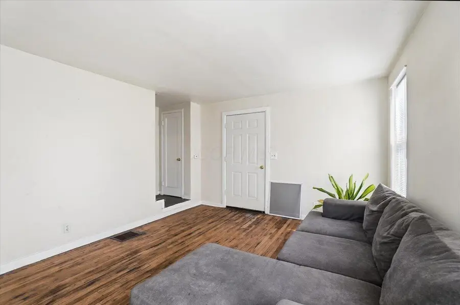 1037-1039 S James Road, Columbus, OH 43227 - #3