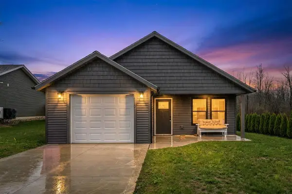 213 Brushwood Drive, Mansfield, OH 44907