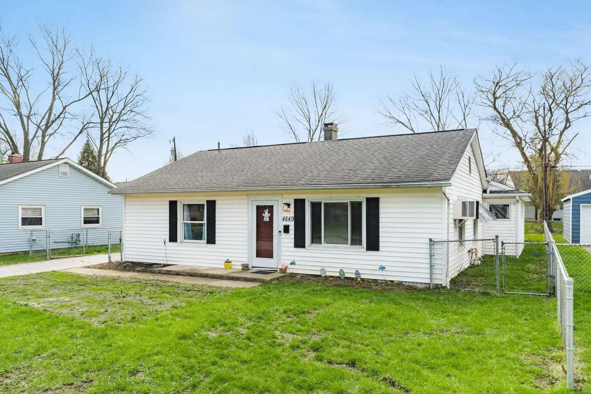 4849 Hillcrest Street S, Hilliard, OH 43026 - #1