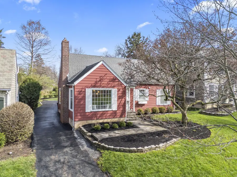 94 W Riverglen Drive, Columbus, OH 43085 - #2