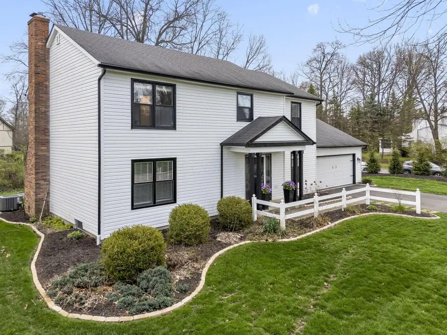 8372 Fairway Drive, Columbus, OH 43235 - #3