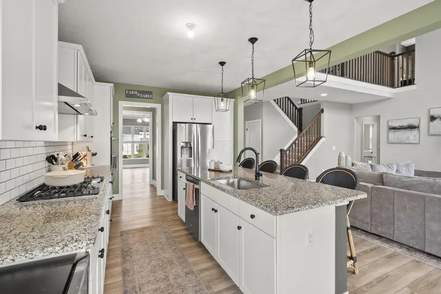 8400 Apricot Way, Plain City, OH 43064 - #3