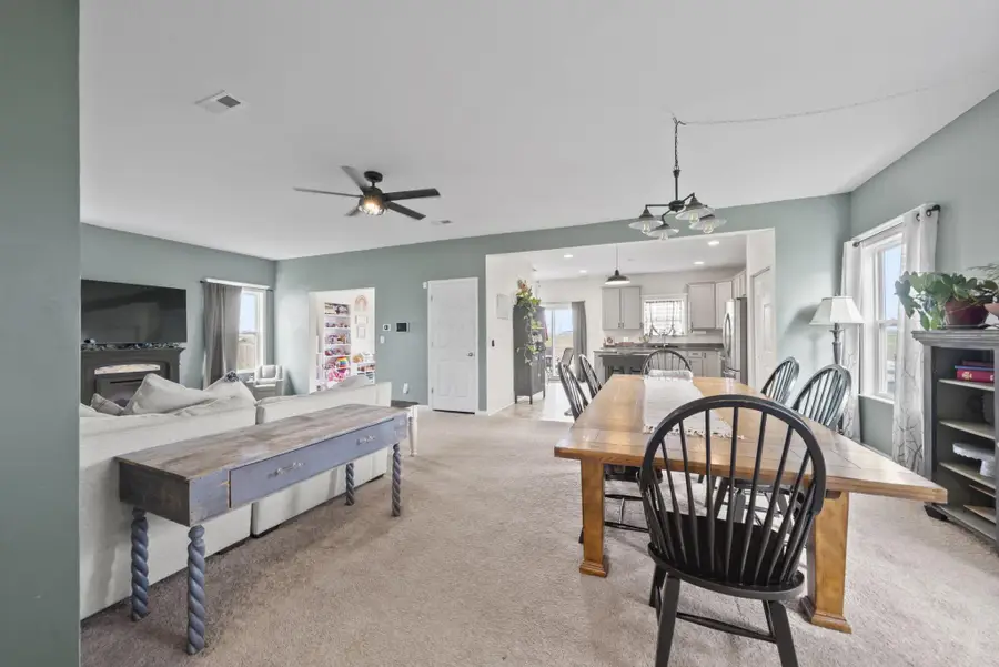 5316 Karst Circle, Ashville, OH 43103 - #3