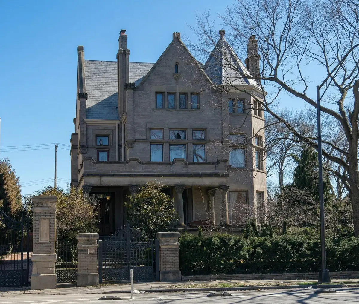 875 E Broad Street, Columbus, OH 43205 - #1