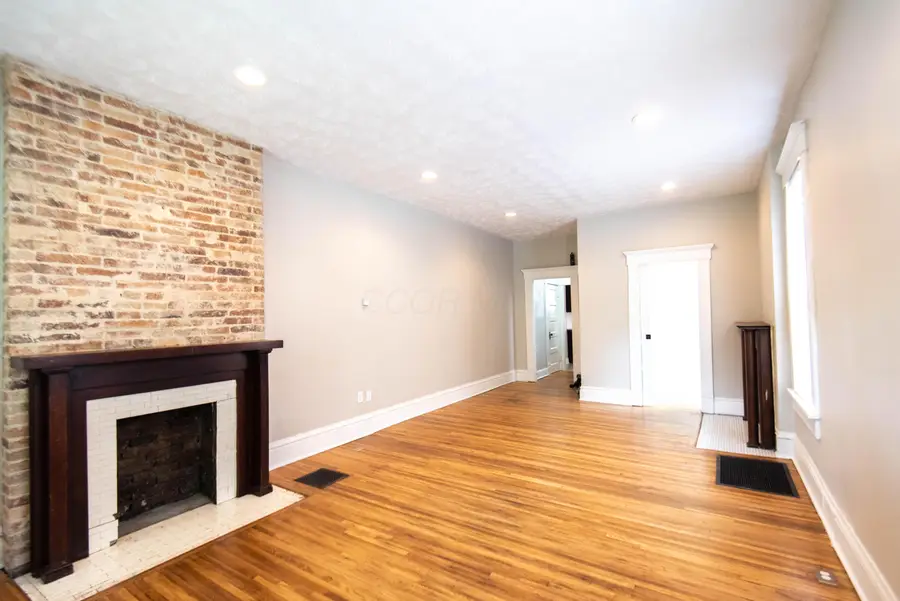 378-380 Stoddart Avenue, Columbus, OH 43205 - #2