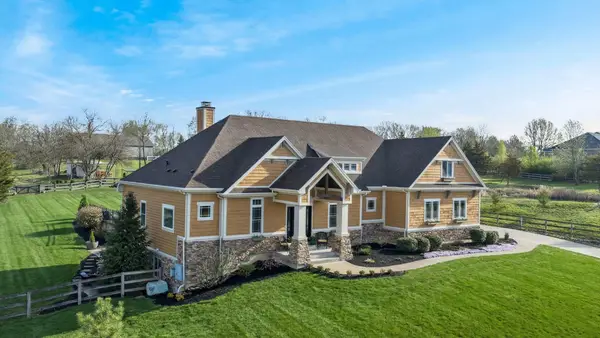 2182 Estates Court, Springboro, OH 45066