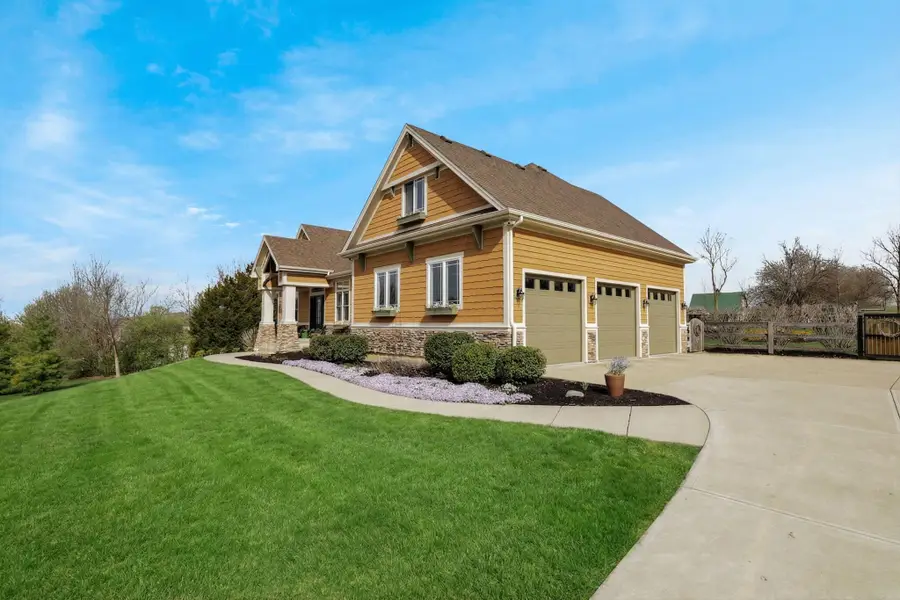 2182 Estates Court, Springboro, OH 45066 - #3