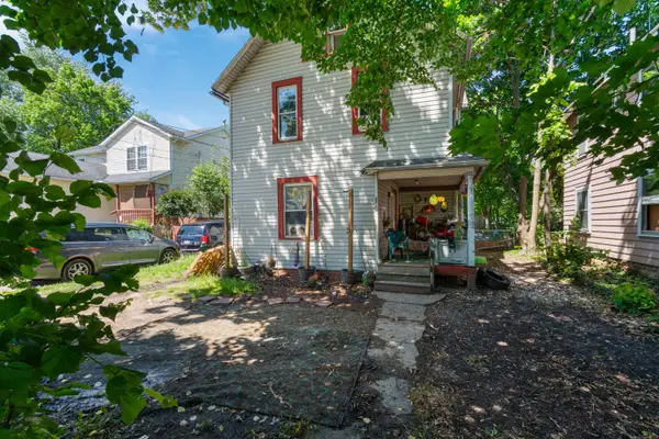 820 Brown Street, Akron, OH 44311