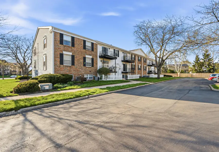 1490 Slade Avenue, Columbus, OH 43235 - #3