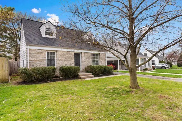 563 Loveman Avenue, Worthington, OH 43085