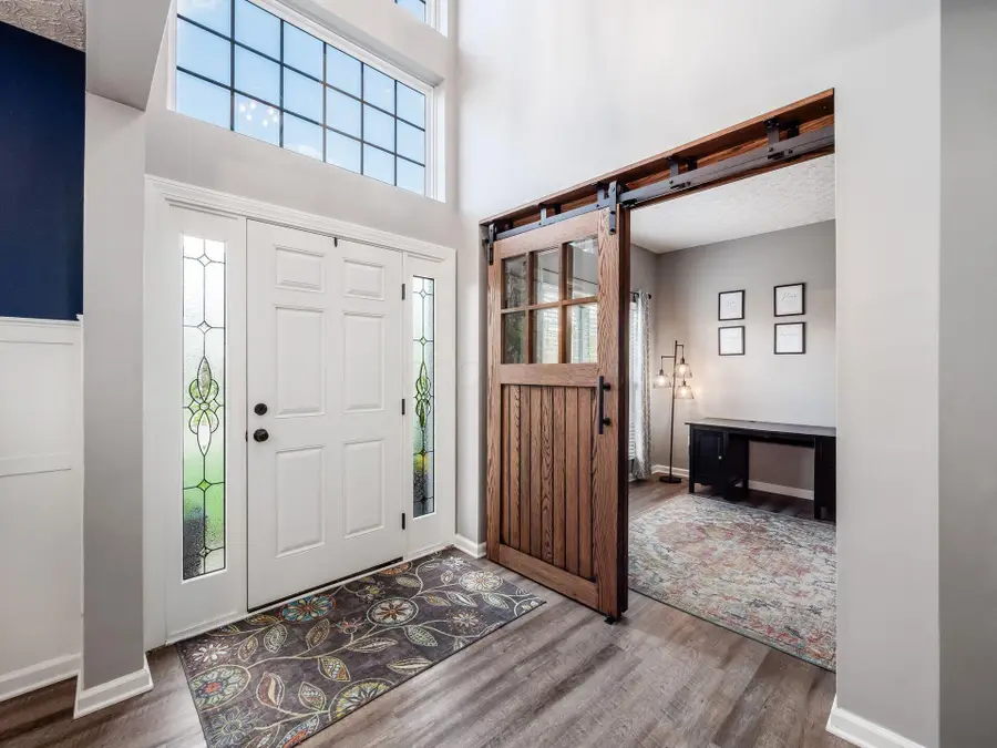 1328 Royal Oak Drive, Lewis Center, OH 43035 - #3