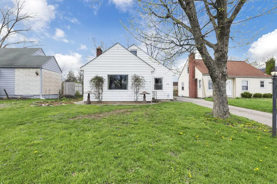 3039 Dresden Street, Columbus, OH 43224 - #2