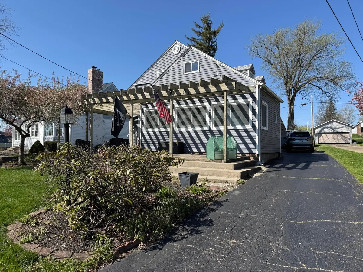 356 Lakeshore Drive W, Hebron, OH 43025 - #1