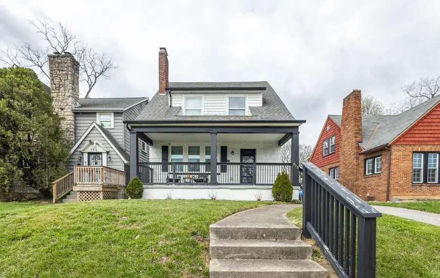 915 Kelton Avenue, Columbus, OH 43206 - #2