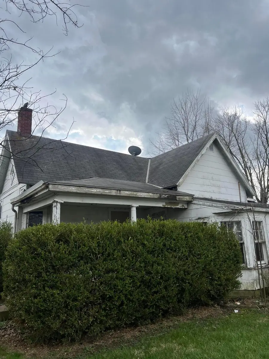 1023 S Main Street, Washington Court House, OH 43160 - #2