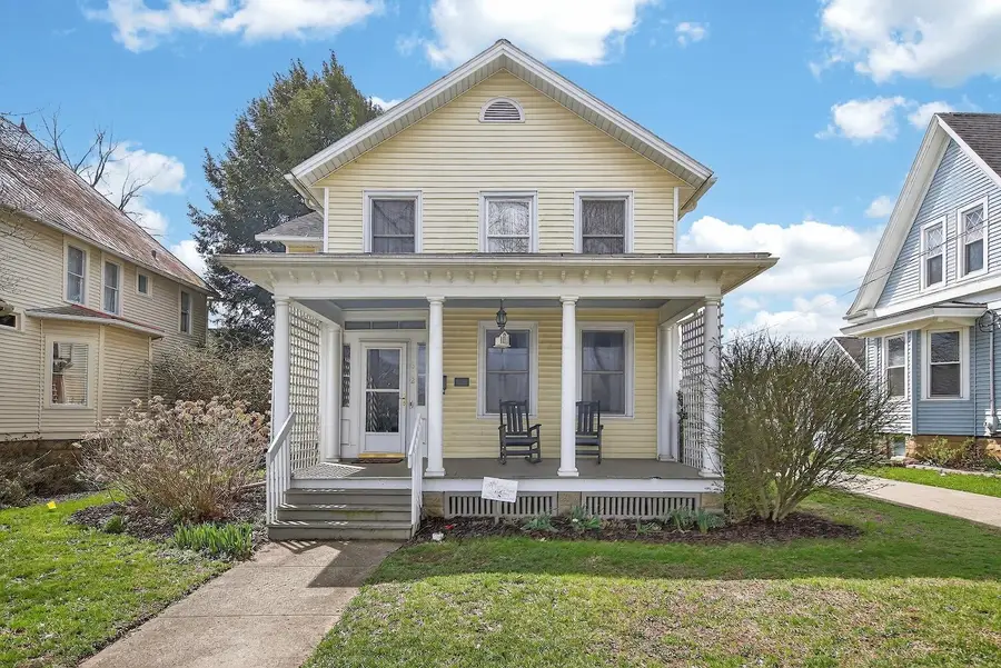 612 E High Street, Mount Vernon, OH 43050 - #2