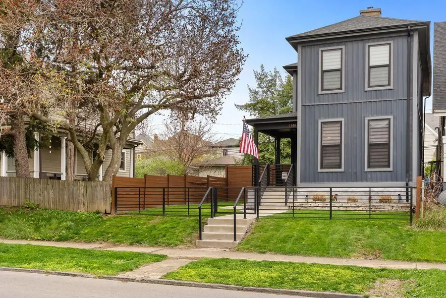 1318 Courtland Avenue, Columbus, OH 43201 - #2