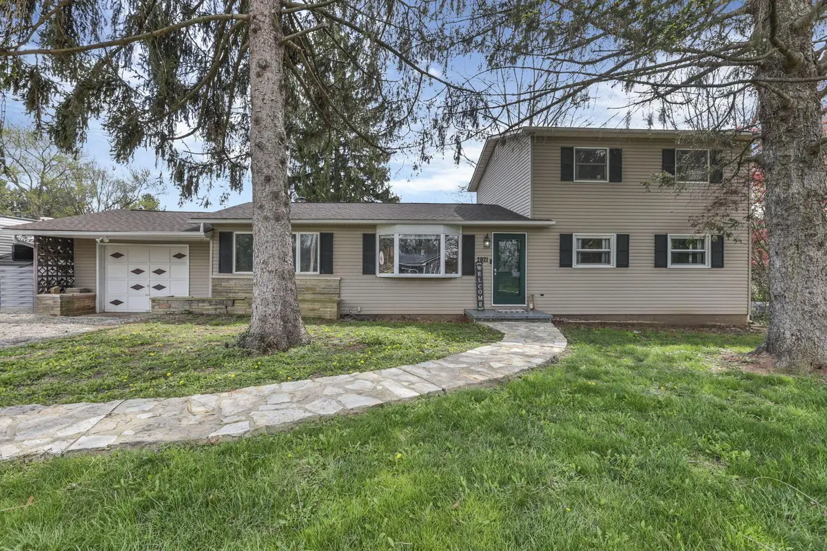 2021 Rainbow Drive Ne, Lancaster, OH 43130 - #1