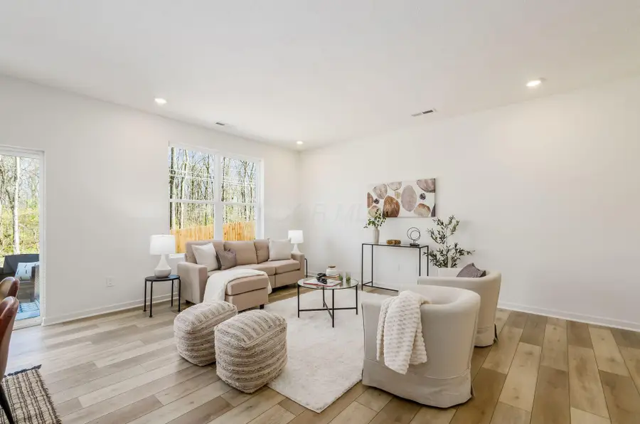 324 Postle Boulevard, Columbus, OH 43228 - #2