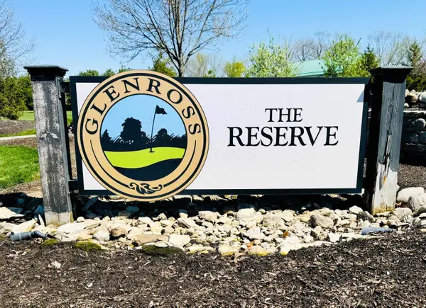 1050 Balmoral Drive, Delaware, OH 43015