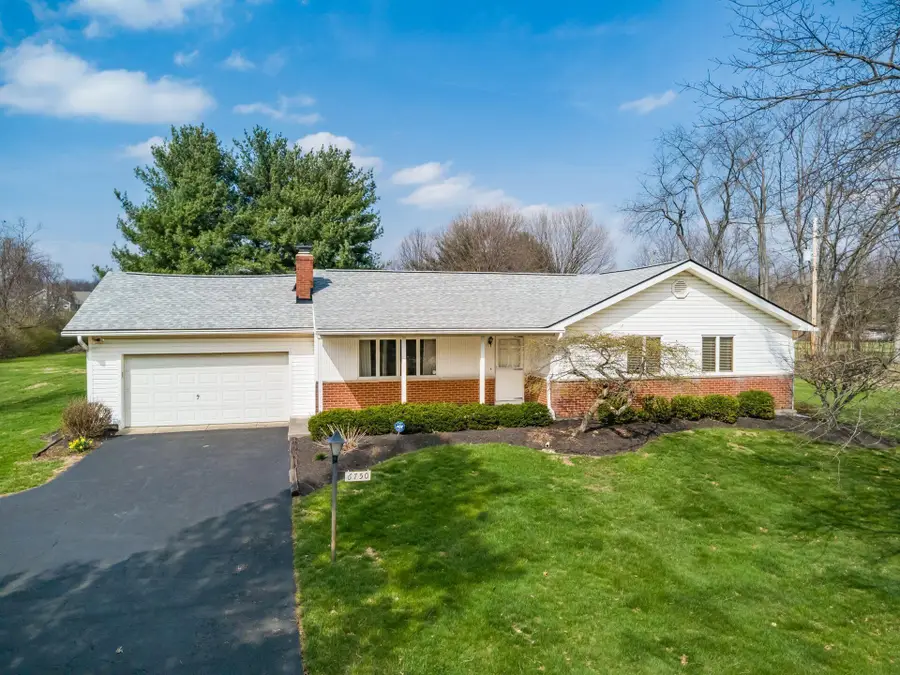 6750 Rovilla Road, Blacklick, OH 43004 - #3