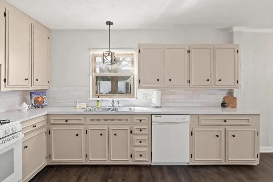 299 Taylor Road, Mansfield, OH 44903 - #3