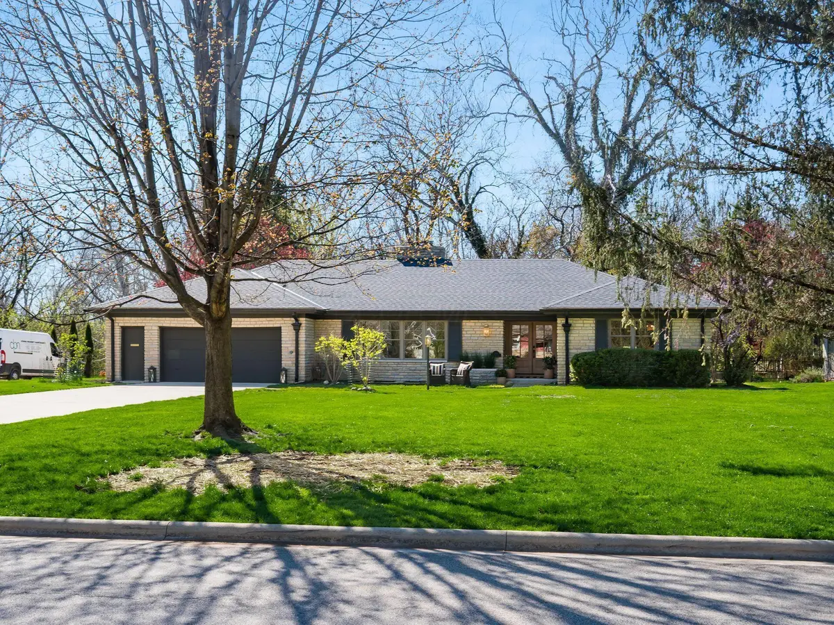 5821 Olentangy Boulevard, Columbus, OH 43085 - #1