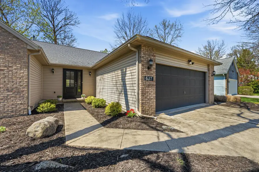 637 Ridenour Road, Columbus, OH 43230 - #3