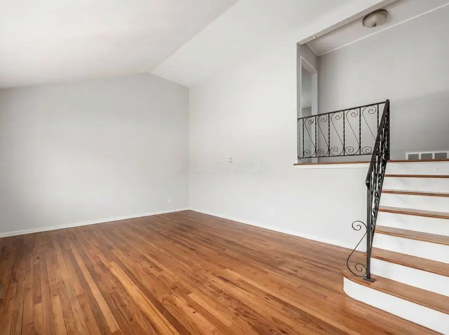 880 Faculty Drive, Columbus, OH 43221 - #2