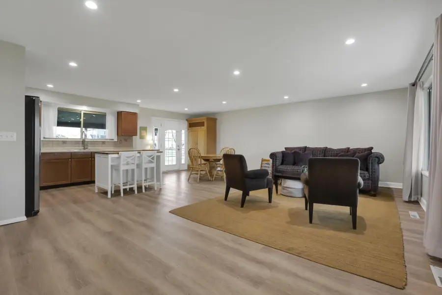 393 Seven Pines Drive, Pickerington, OH 43147 - #2