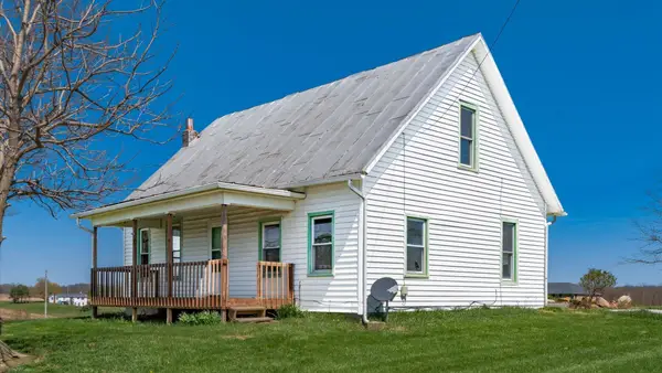 12428 North Street, Utica, OH 43080