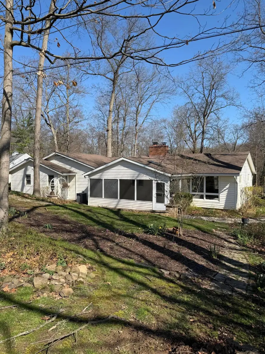 445 S Countryside Drive, Ashland, OH 44805 - #3