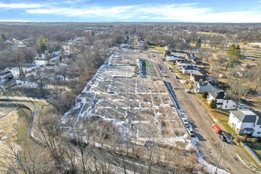 629 W Liberty Street, Springfield, OH 45506 - #2