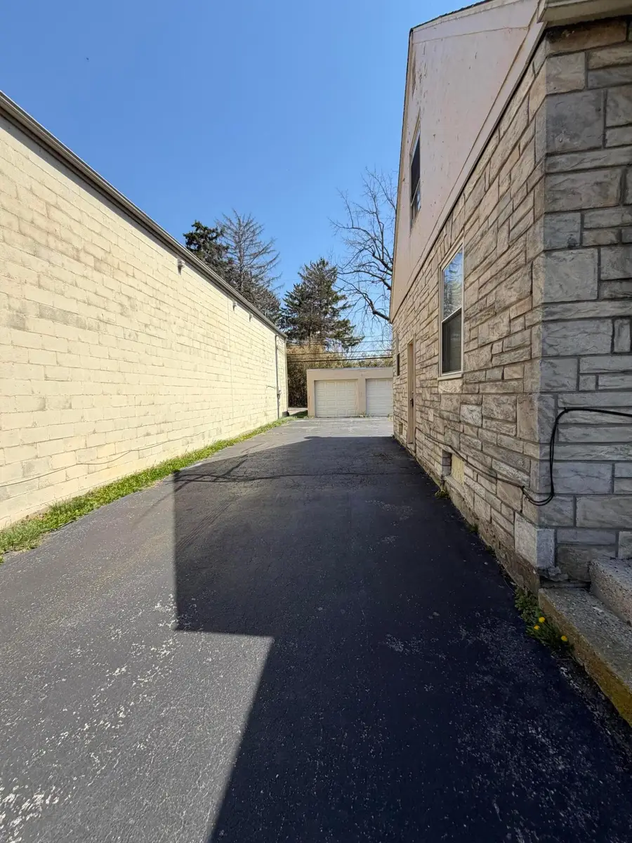 826 S Yearling Road, Columbus, OH 43213 - #3