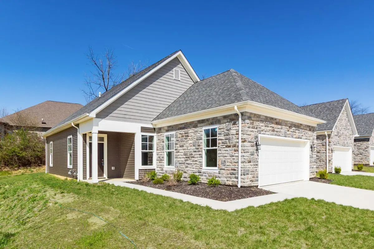 6040 Naughten Pond Drive, Columbus, OH 43213 - #1