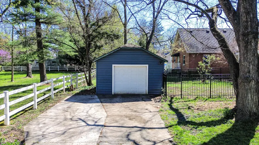 40 W Lincoln Street, Westerville, OH 43081 - #3