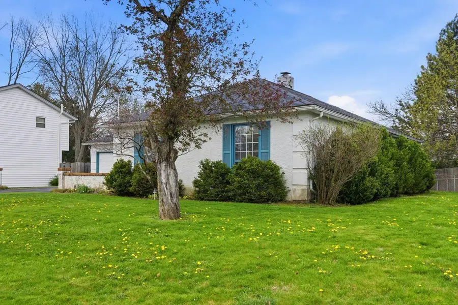 6881 Roundelay Road N, Reynoldsburg, OH 43068 - #3