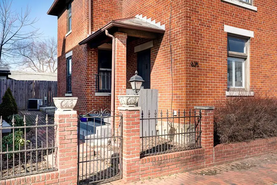 623-625 S 6th Street, Columbus, OH 43206 - #2