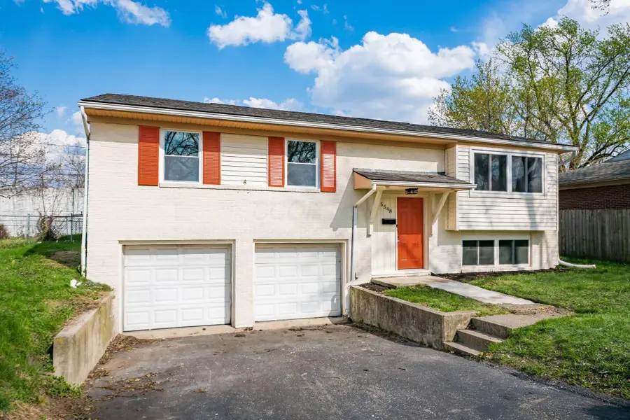 5548 Roche Drive, Columbus, OH 43229 - #3