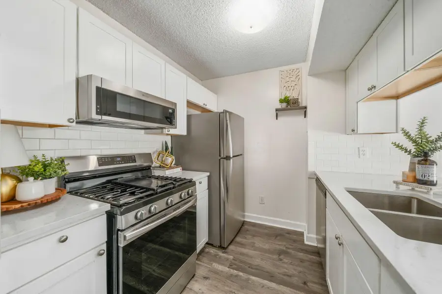 5395 Hostas Lane, Columbus, OH 43235 - #2