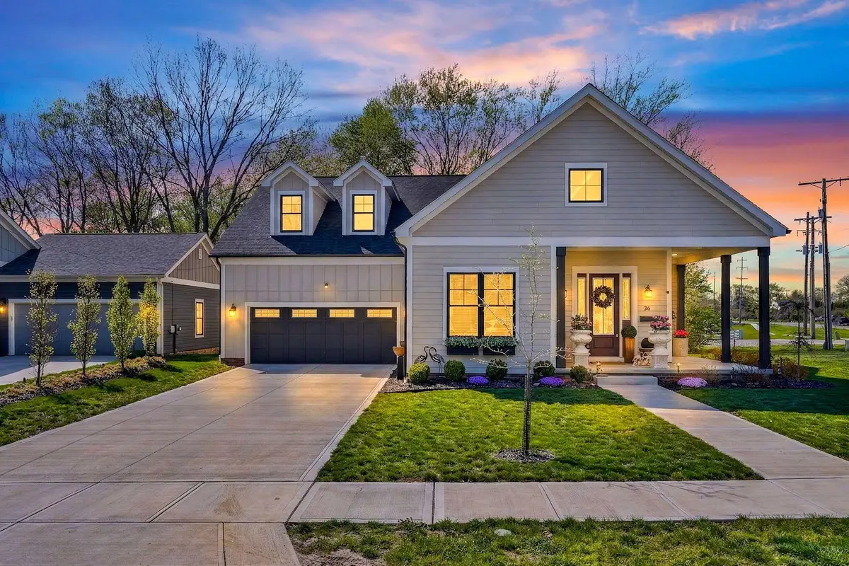 36 N Clinton Street, Canal Winchester, OH 43110 - #1