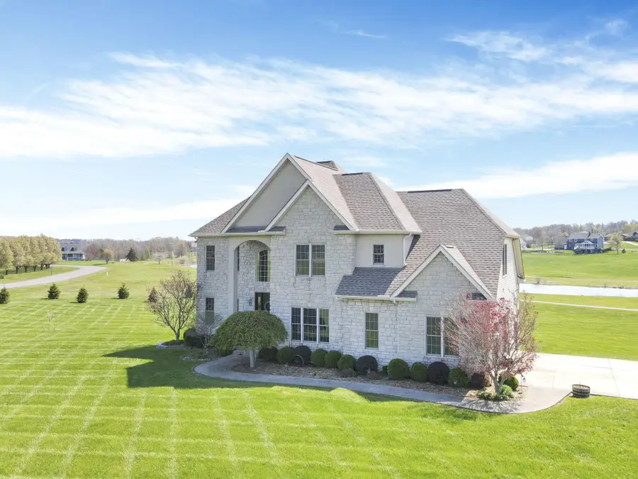 8547 Heather Lake Drive Nw, Canal Winchester, OH 43110 - #3