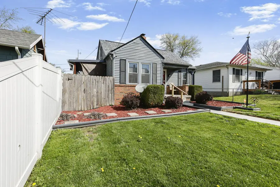 1219 E Locust Street, Lancaster, OH 43130 - #2