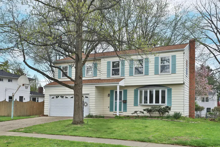 6805 Alloway Street E, Worthington, OH 43085 - #2