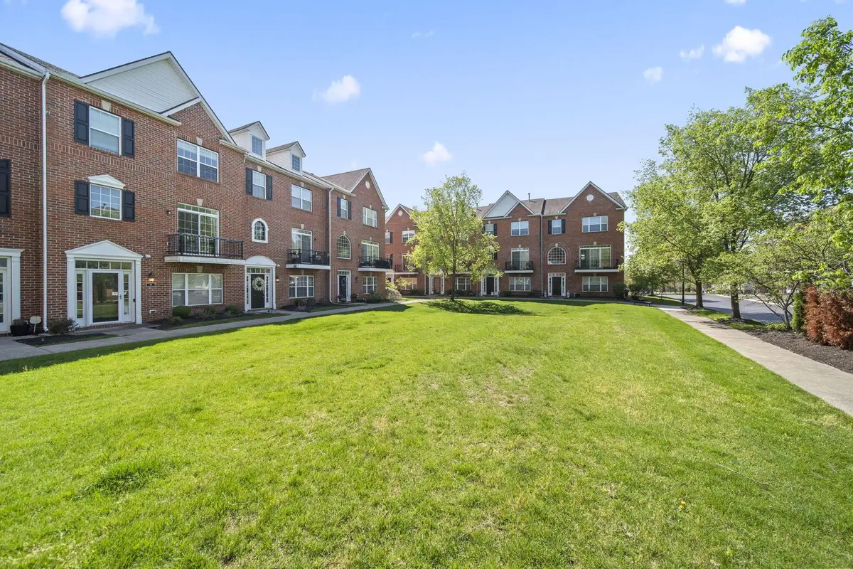 67 Highland Pointe Circle, Columbus, OH 43235 - #1